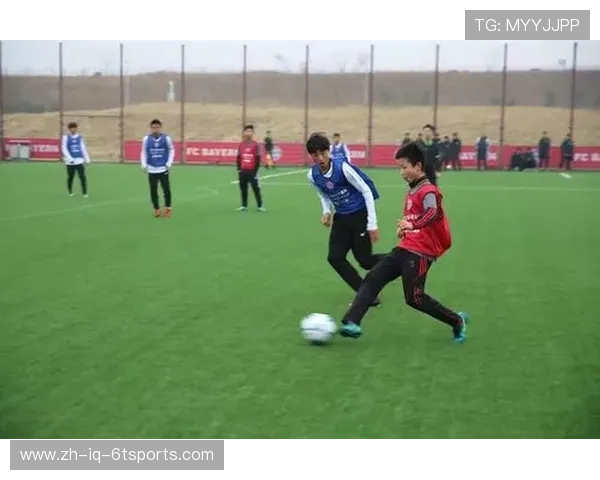 青少年足球技能提升与发展路径探索 CBA体系化教学方案解析